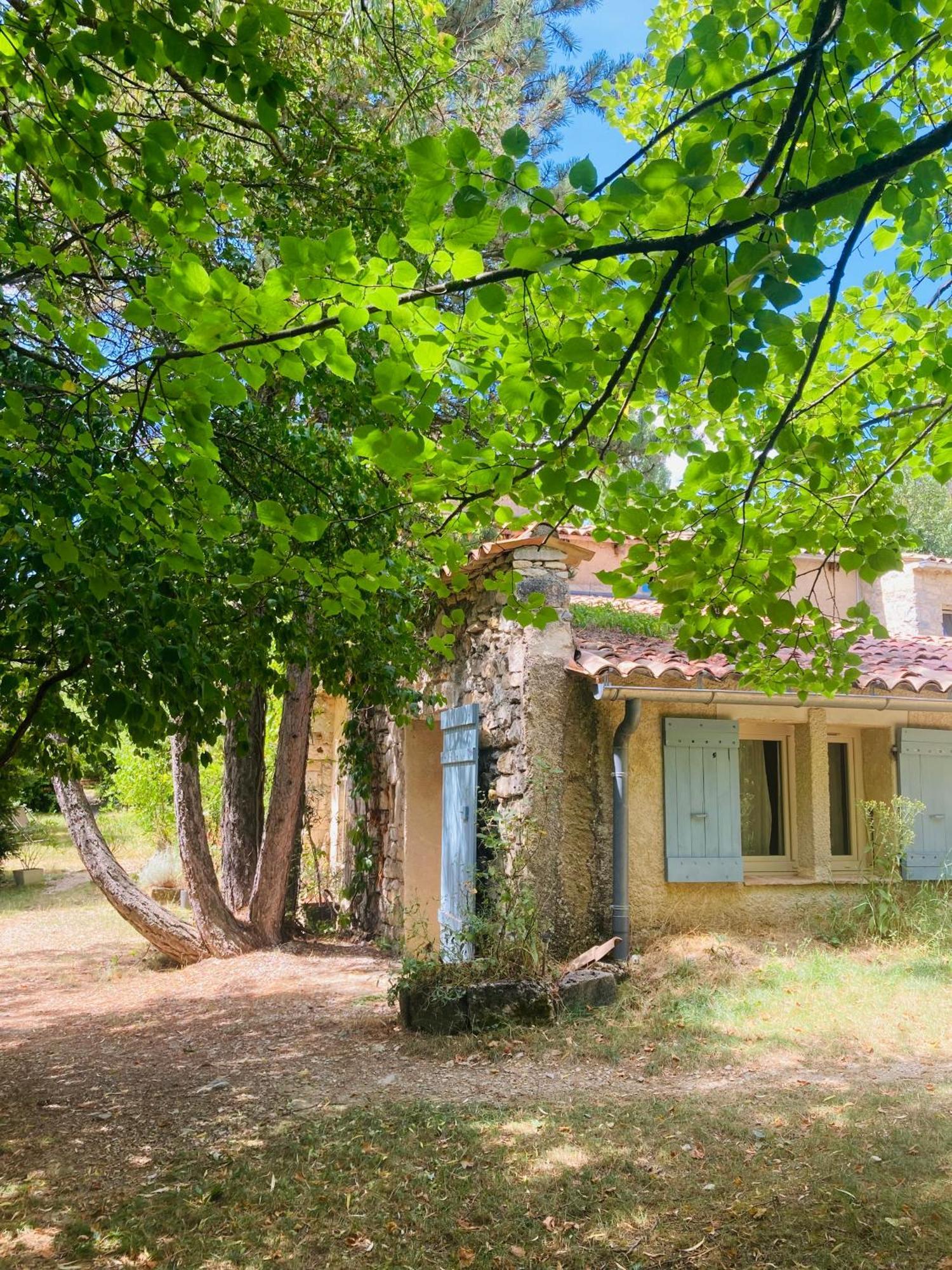 Le Moulin De La Viorne, Gite Avec Piscine Au Coeur De La Nature En Haute-Provence Les Omergues エクステリア 写真